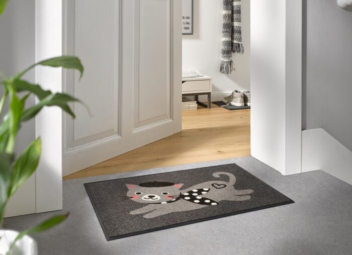 Uksematt Madame Minou